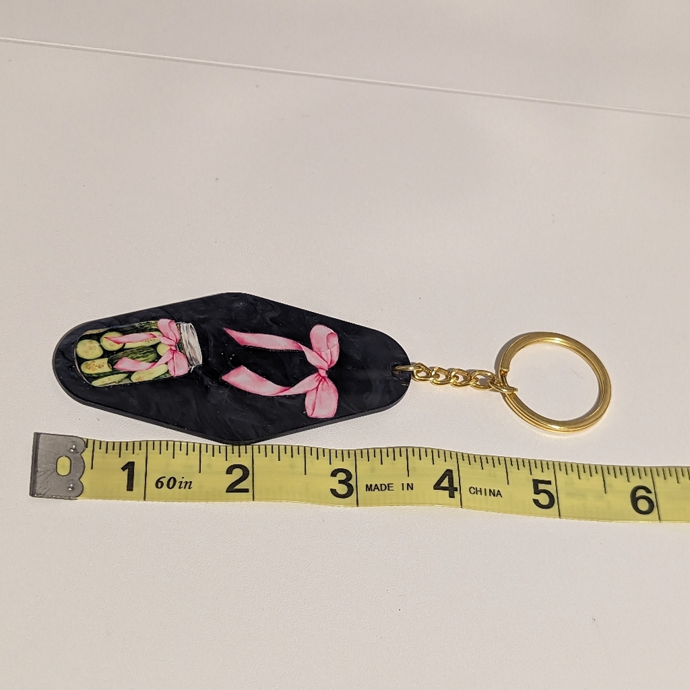 Girlie Pickle Marble Acrylic Motel Keychain New! - Picture 5 of 5